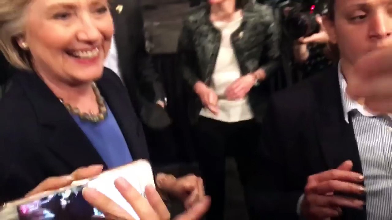 Hillary Clinton Loses Patience with Greenpeace Activist Over Fossil Fuel Donations