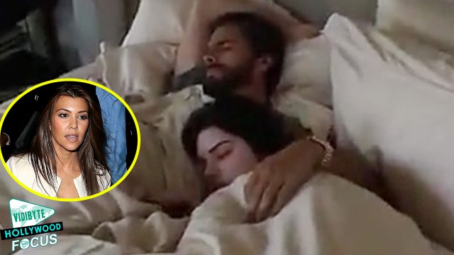 Kourtney Kardashian Catches Kendall Jenner in Bed With Scott Disick