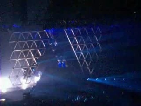 Daft punk paris bercy 140607 moments 2
