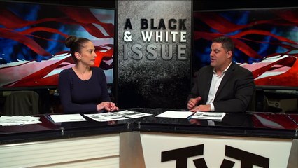 Twins With Completely Different Skin Colors Turns Heads In The UK