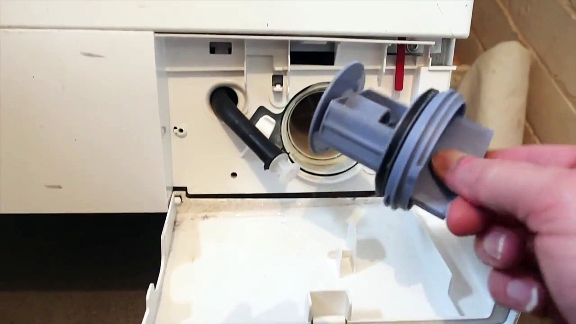Unblock Bosch LogiXX8 pump filter - video Dailymotion