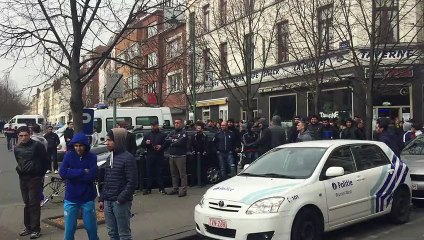 Manifestation anti-islam: 7 arrestations à Molenbeek (VIDEO)