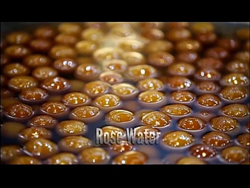 April making dish Gulab Jamun