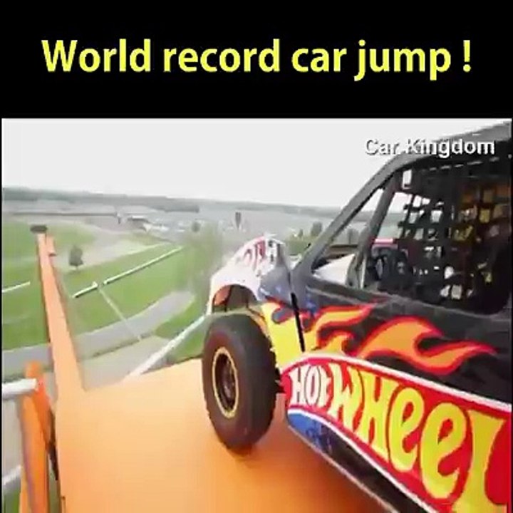 world record car jump