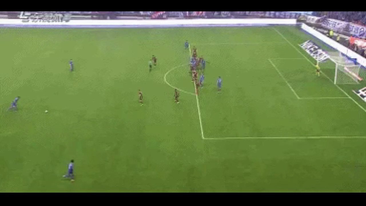 Demba Ba yine attı!