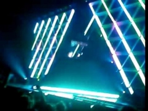 Daft Punk Alive 2007 Bercy-Around The World