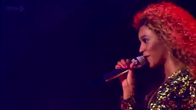 Beyonce Live at Glastonbury 2011 HD Full 33