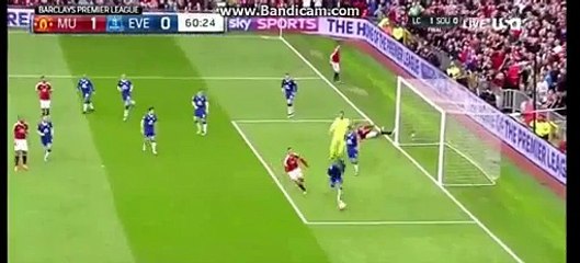 Horror foul on Wayne Rooney- Man utd 1-0 Everton 03.04.2016