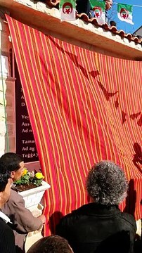 Inauguration de la stèle de Lounès Matoub par le grand chanteur kabyle Mouloud Zedek