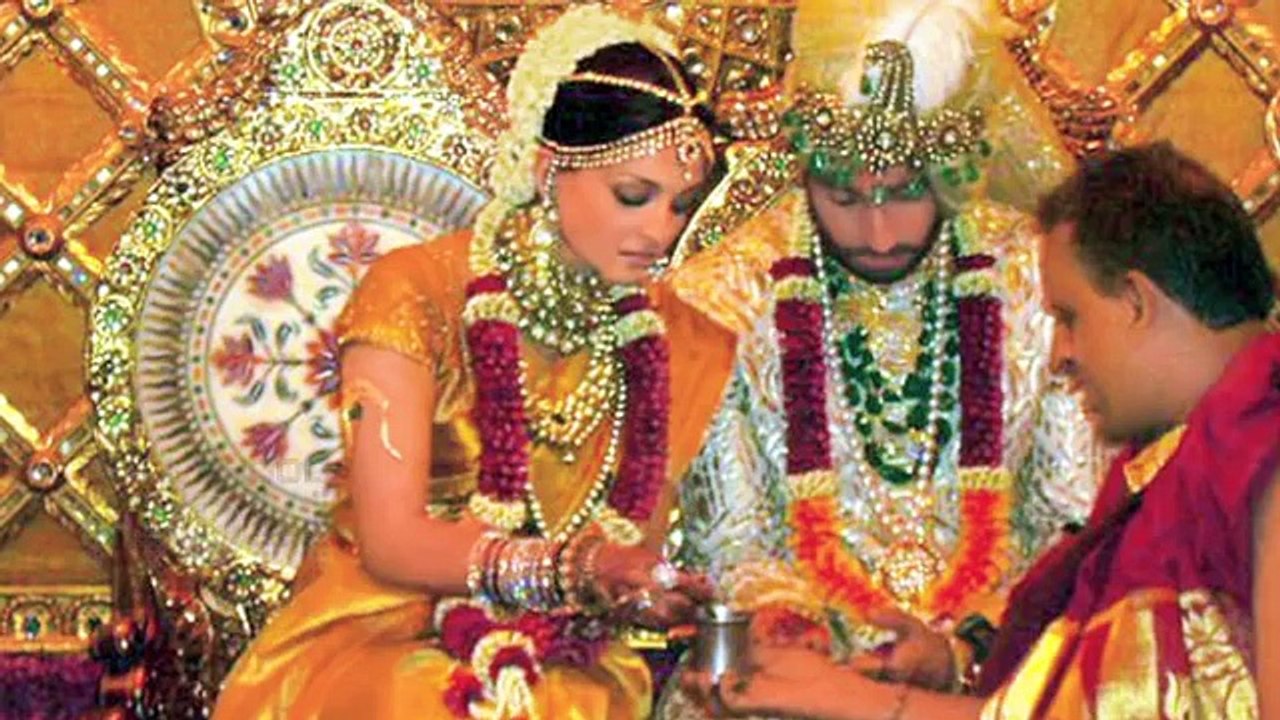 Bollywood Wedding Moments CAUGHT On Camera!