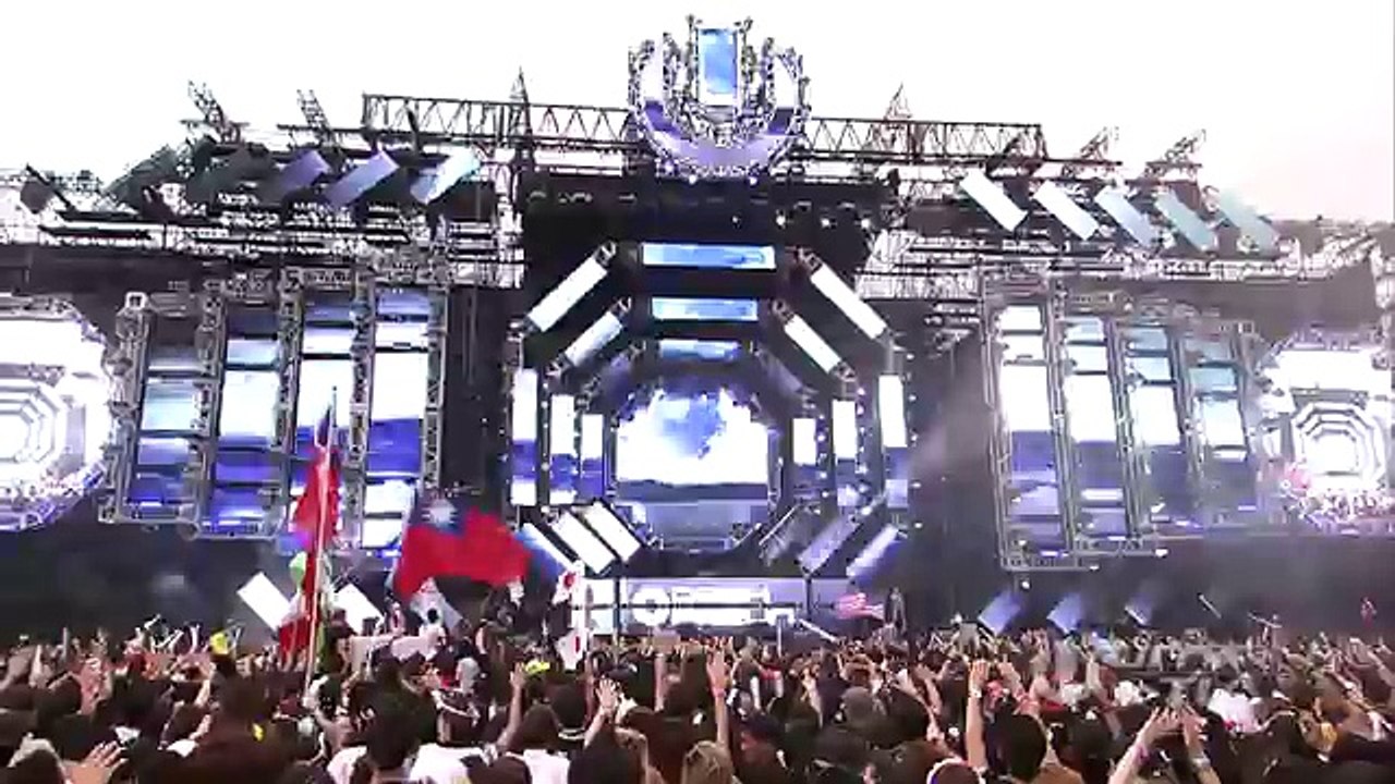 Dash Berlin - Live at Ultra Music Festival Japan Mainstage 2015 16