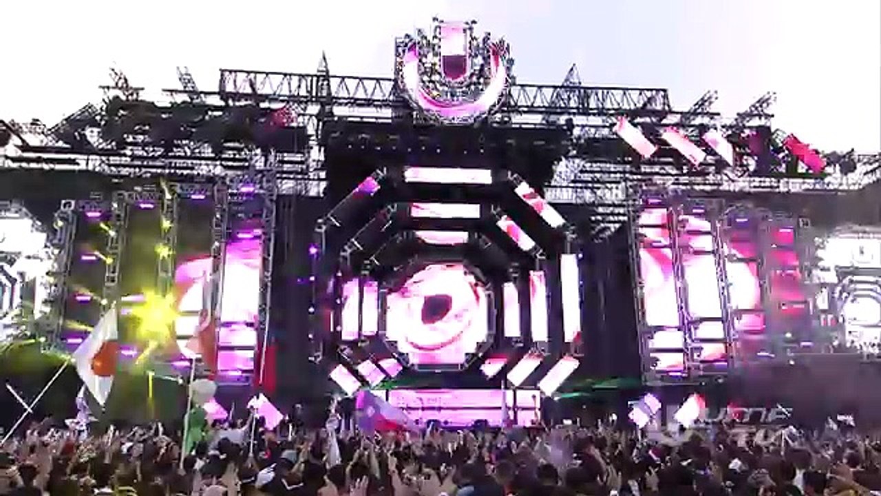 Dash Berlin - Live at Ultra Music Festival Japan Mainstage 2015 30