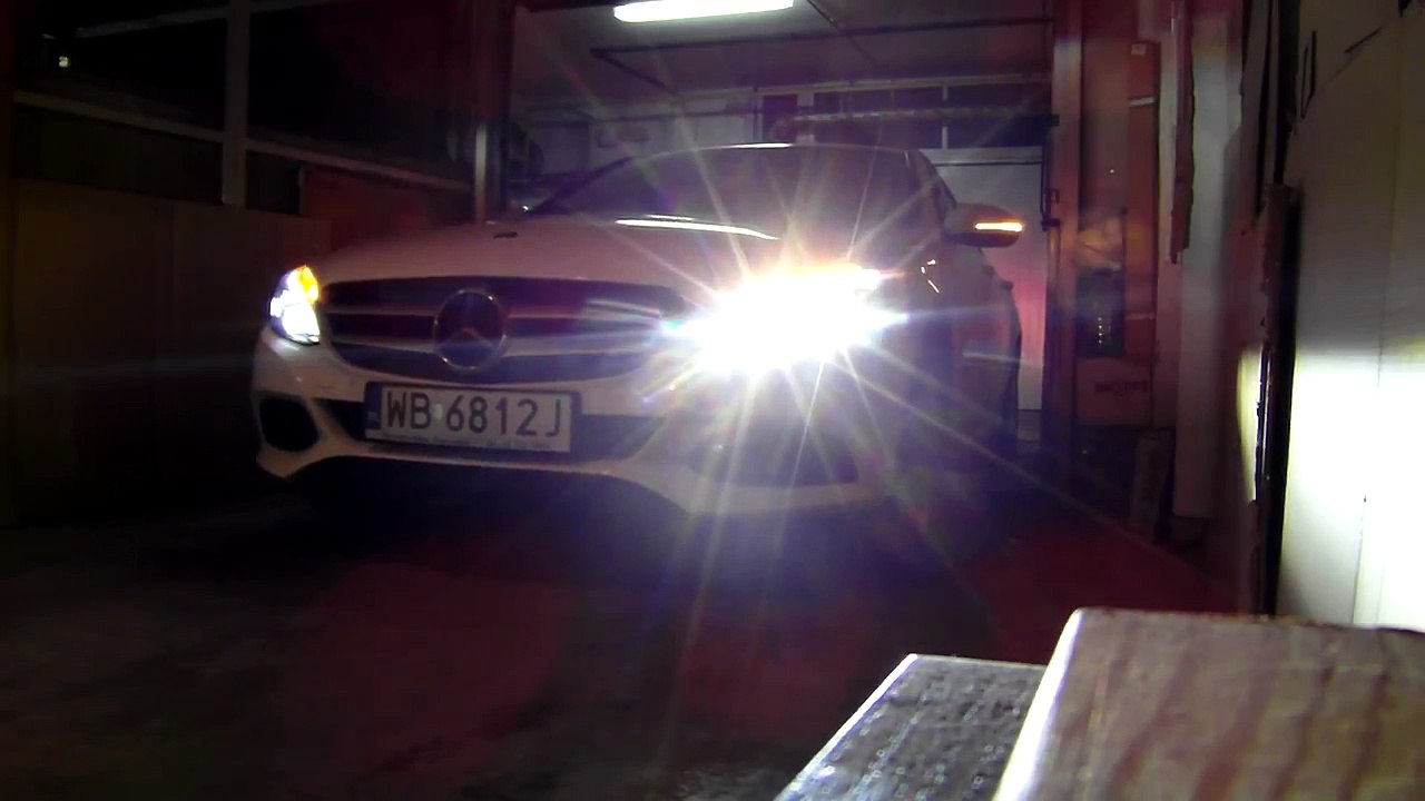 W205 Mercedes Benz C Class C200 Test Drive Night time Ride Acceleration Fuel Consumption 2