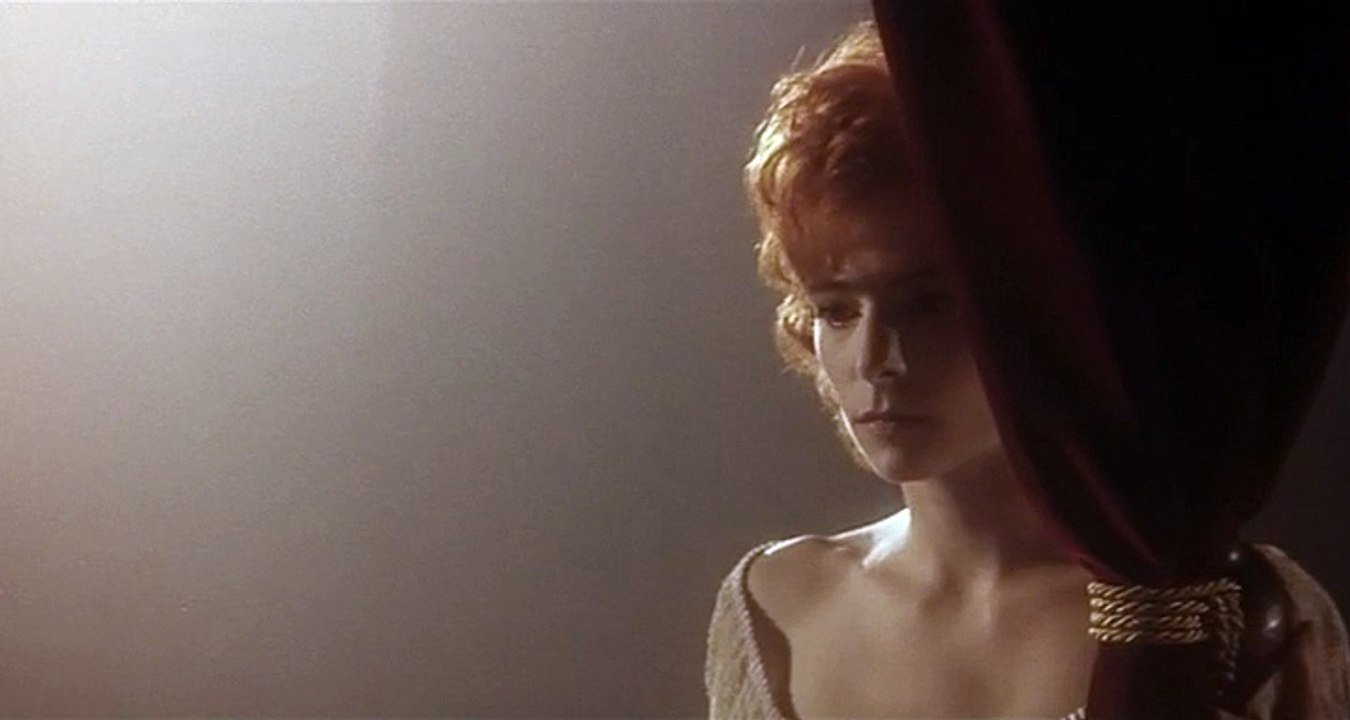 Mylene Farmer - Beyound My control