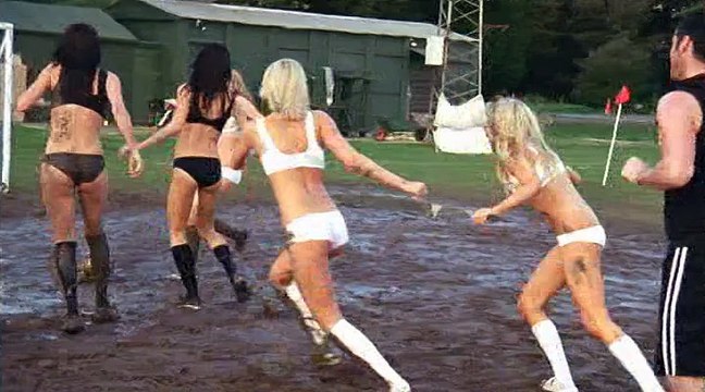 Corenell vs. Lisa Marie Experience- Keep On Jumpin