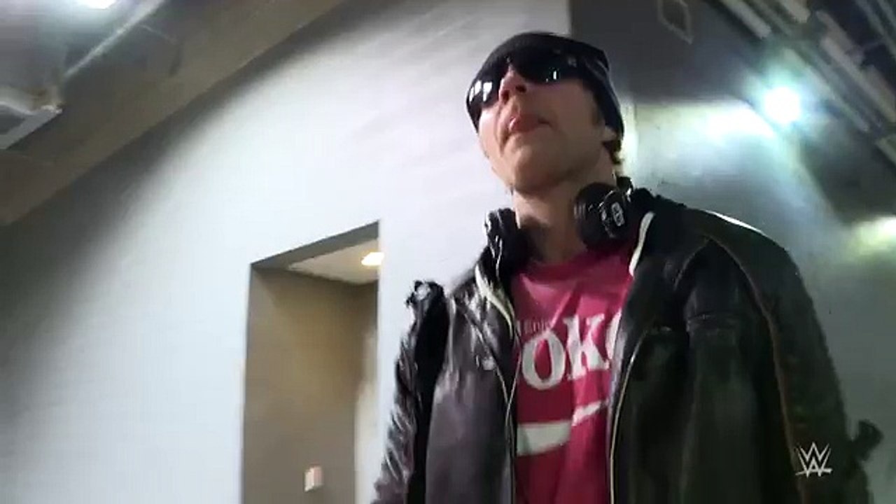 No nerves as Dean Ambrose arrives at WrestleMania 32
