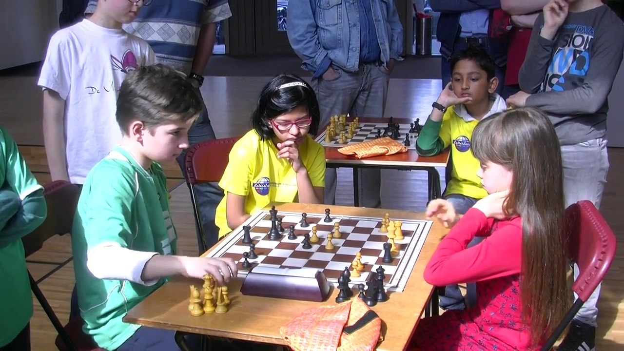 Veronika Veremyuk vs Daniel Kutchoukov - Blitz Chess Game, Amsterdam, Netherlands
