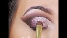 Eye make-up on fleek