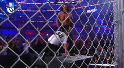 Wrestlemania 32 Shane Mcmahon sleeper hold and the Undertaker hit on the table