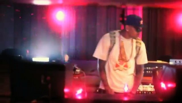 Chris Brown - Beautiful People ft. Benny Benassi