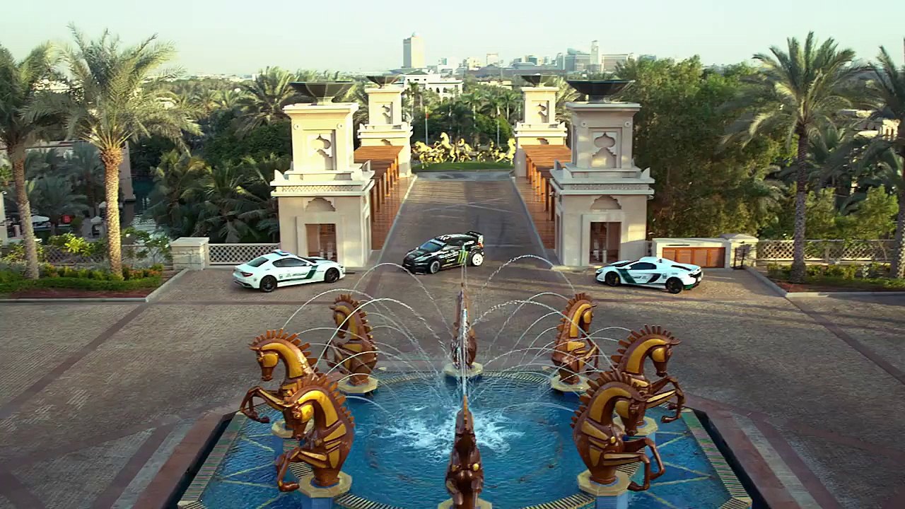 Ken Block en gymkhana dans les rues de Dubaï