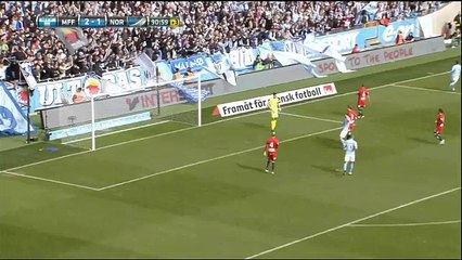 Türk futbolcu İsveç'i ayağa kaldırdı!