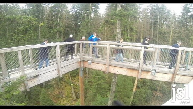 Une délégation bourguignonne visite une tour panoramique en Allemagne