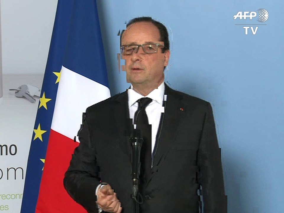 Paradis fiscaux: Hollande promet des "enquêtes" du fisc et des "procédures judiciaires"