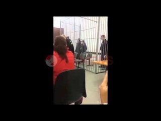 Tirane - Avokati: Tre ditë para se të digjte makinat, Desara ishte rrahur- Ora News-