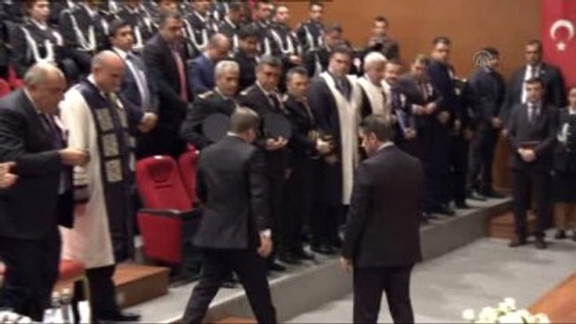 Davutoğlu: Devletin İki Yüzü Var; Kudret ve Şefkat