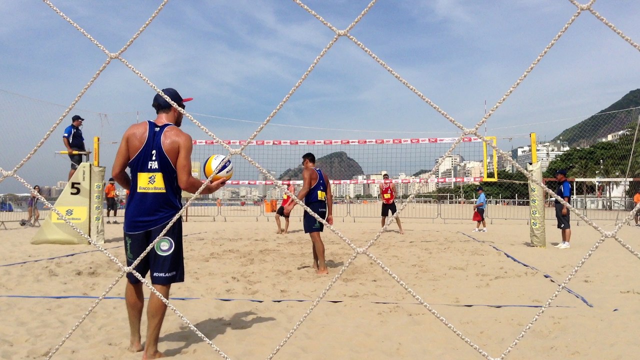 9 CAN vs RK 2-1 Schalk/Saxton (21-17, 23-25, 15...