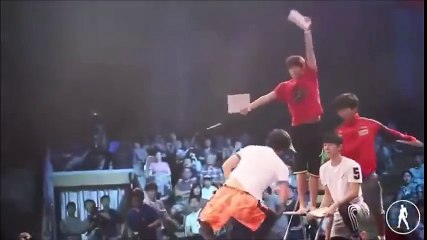 Dünyaya Tekme Atmak İçin Gelmiş