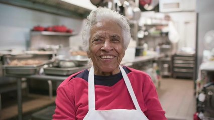 Meet the 93-year-old Woman Behind New Orleans' Best Fried Chicken