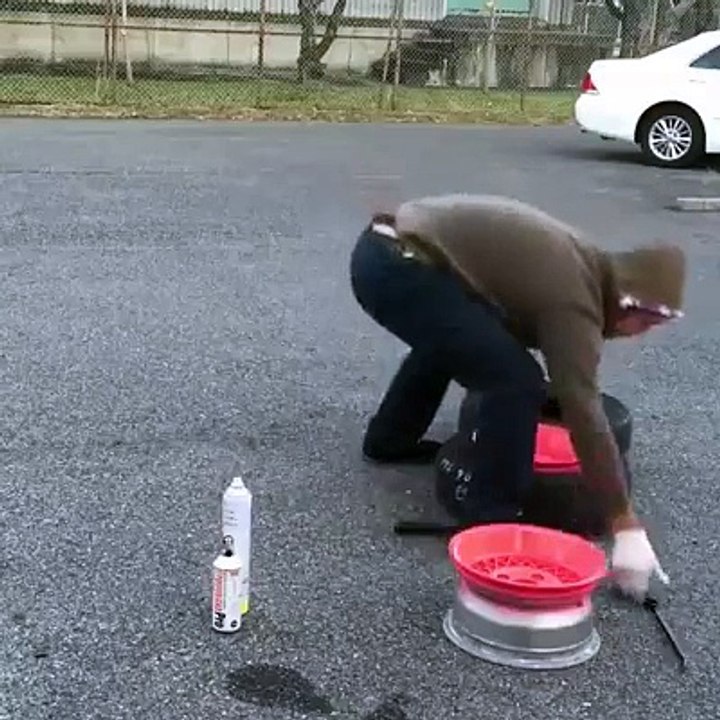 1 Dakikada 2 Lastik Takmak