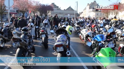 Download Video: À Crépy-en-Valois, 400 motards rendent hommage aux victimes de la route