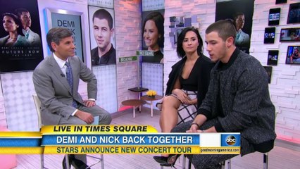 Demi & Nick Jonas Put On Surprise Concert For Children's Hospital