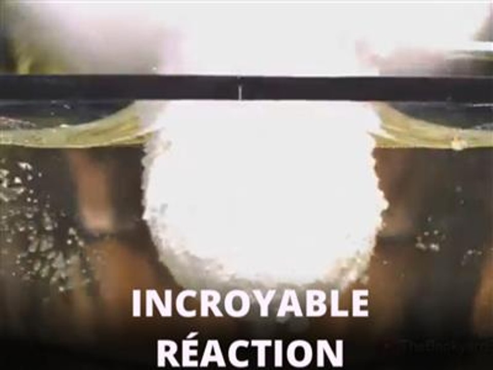 Qui aurait cru que sel+eau = bombe ?