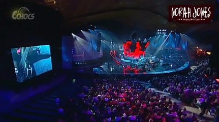 Norah Jones - Singing About You (Live in Concert) 12