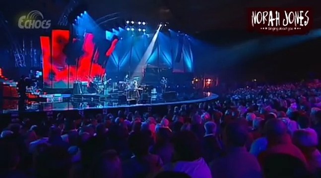Norah Jones - Singing About You (Live in Concert) 13