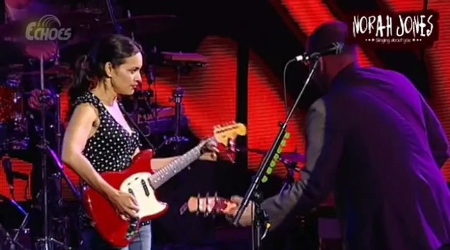Norah Jones - Singing About You (Live in Concert) 47