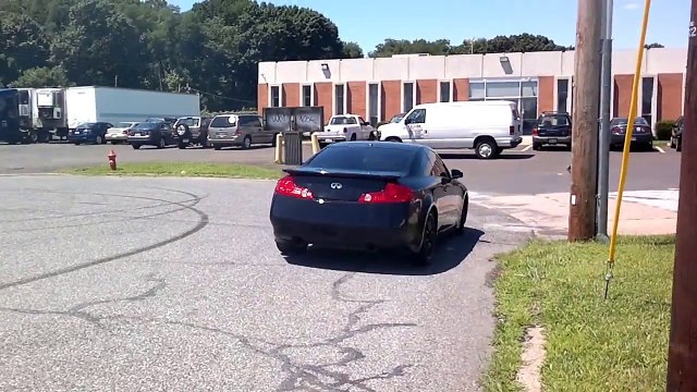 Lazinskas Infiniti G35 Coupe Black Bornout killing clutch burning tires geras prikol