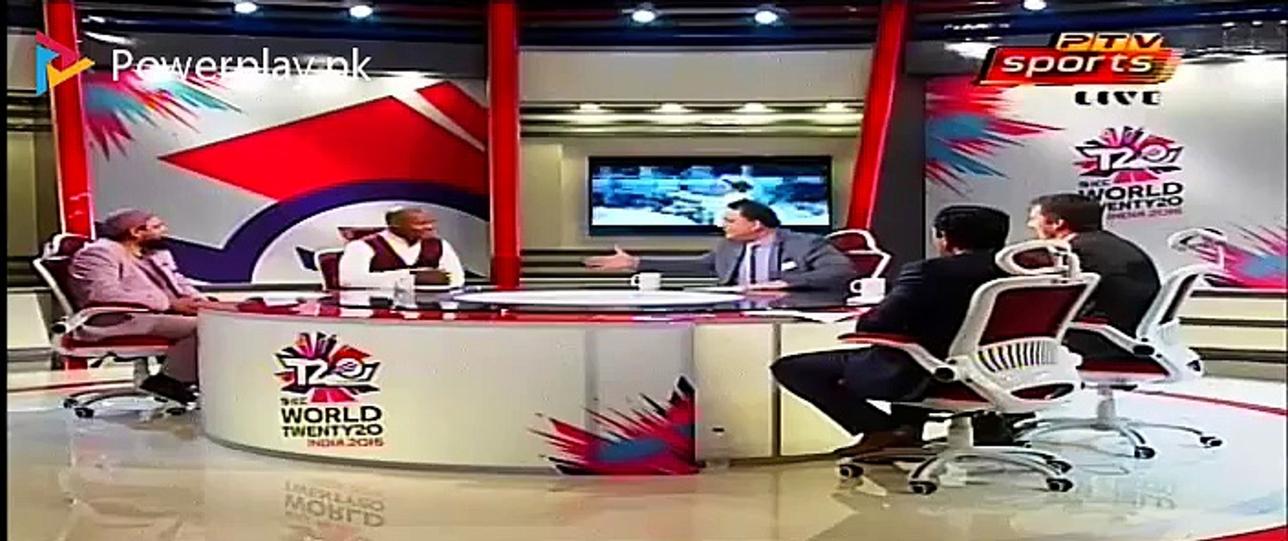 Lara dancing live on ptv sports