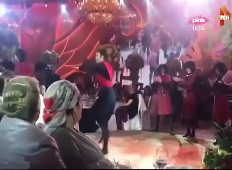 Jennifer Lopez, Sting and Enrique Iglesias performed on Russian wedding