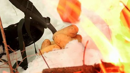 Картошка с салом в зимнем лесу