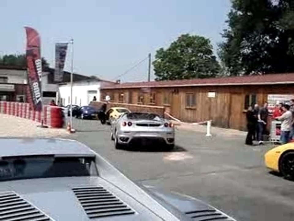 Départ pour mes 1ers tours de roues en F 430