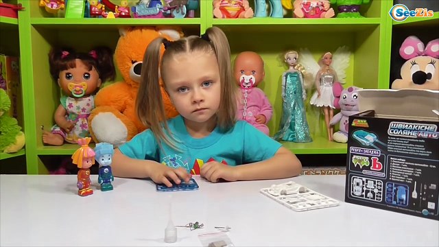 Фиксики Симка и Нолик. Видео для детей. Ярослава распаковывает новую игрушку — Солевая Машина