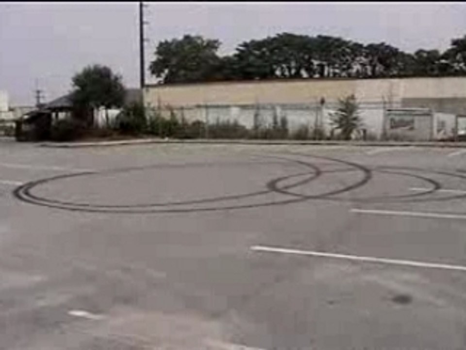 BMW M3 donuts