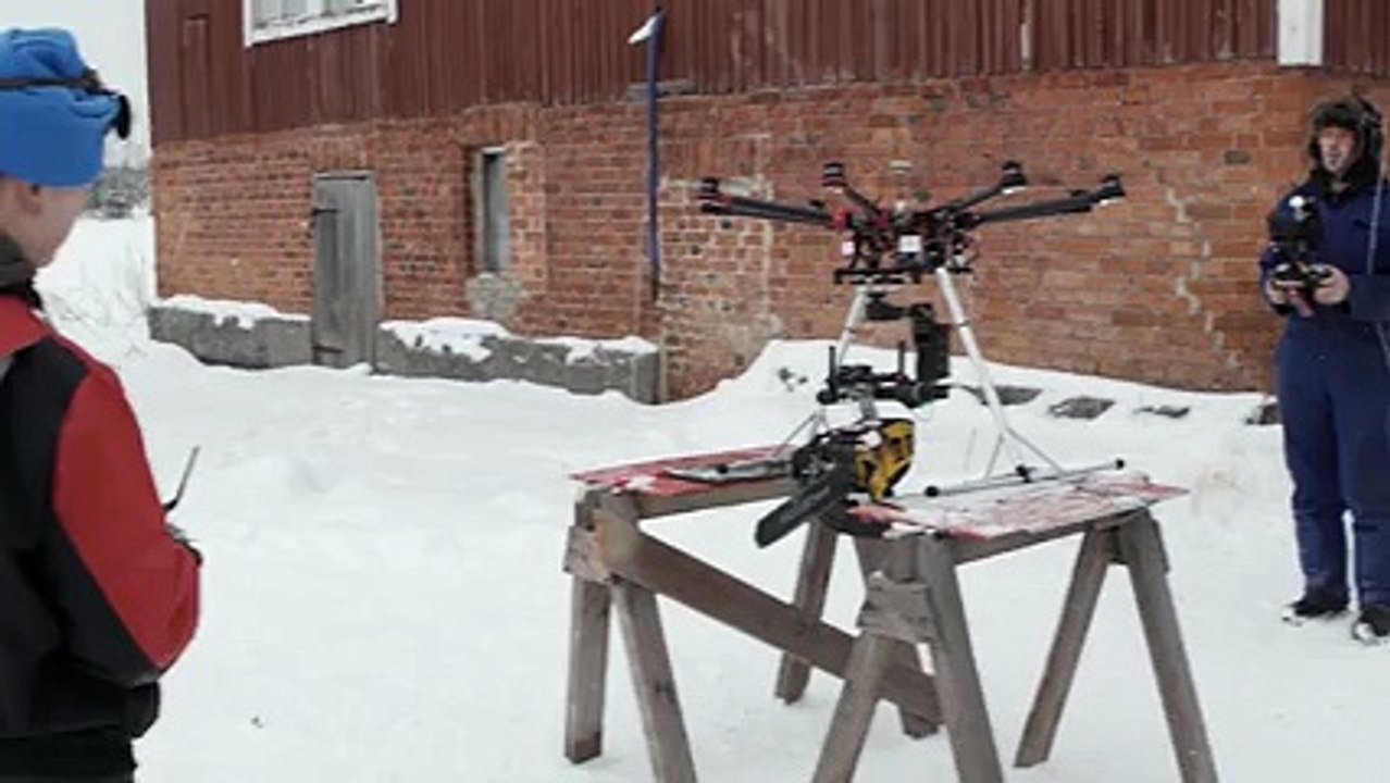 Ce "Killer drone" équipé d'un tronçonneuse va vous donner des cauchemars !