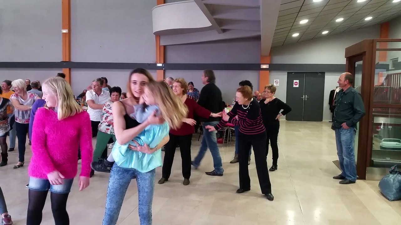 Toutes danses - 3 avril 2016 - Agde Repas annuel