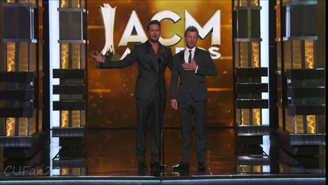 Entire ACM Crowd Tries To Take Credit For Chris Stapleton's Success ~ ACM 2016